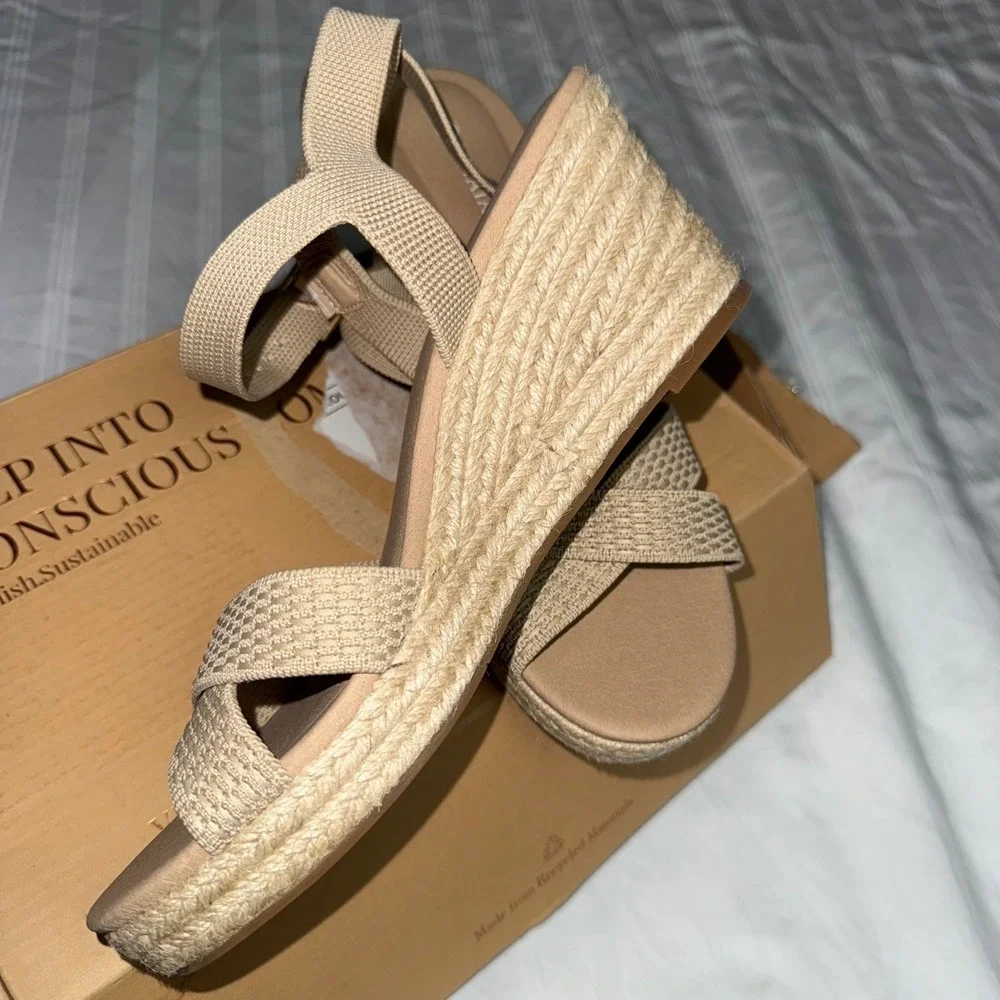 Vivaia Wedge Sandals Espadrille Ankle Strap Casual Summer Sandal Size 9.5 EUR 41